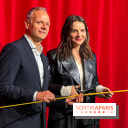 Les vitrines de Noël 2024 du Printemps Haussmann avec Juliette Binoche - image00001