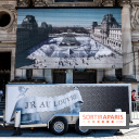 JR investit la place de la Pyramide du Louvre pour ses 30 ans