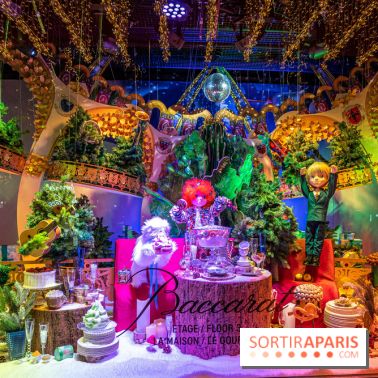 Les vitrines et sapin de Noël des Galeries Lafayette 2022