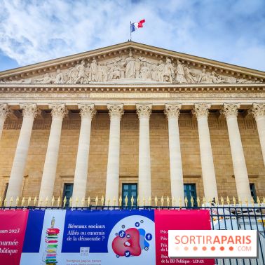 Exposition à l'Assemblée nationale : Alexandre Benjamin Navet décore la cour du Palais Bourbon