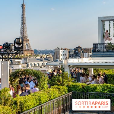 La terrasse en rooftop du Péninsula 2023 - soirée d’inauguration