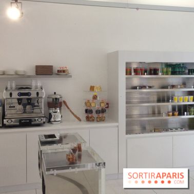 Café Blanc Courrèges