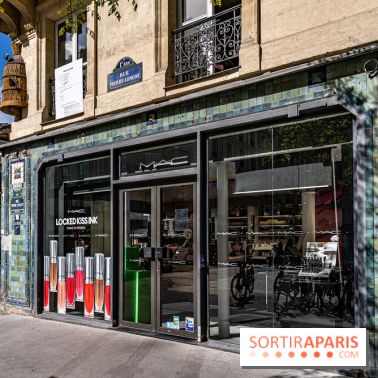 La ruche insolite, vieille enseigne aux Halles