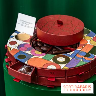 Les bûches de Noël 2023 et galettes 2024 de Pierre Hermé