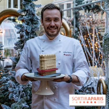 La bûche de Noël de l’Hôtel Barrière Le Fouquet’s Paris 2023 -  Anthony Coquereau