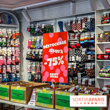 Destockage de chaussettes Happy Socks, adultes et enfants, à Paris