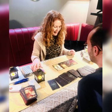 Apéro Voyance : une expérience insolite à faire seul ou entre amis - 847938 apero voyance une soiree insolite pour trinquer a votre avenir