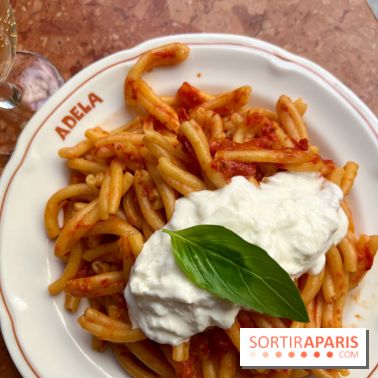 Adela - Pâtes tomates cerises et stracciatella