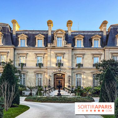 L'élégant Tea Time du Saint James Paris, à savourer dans l'écrin feutré de sa bibliothèque