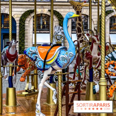 Le Carrousel Louis Vuitton Place Vendôme : un manège haute couture gratuit au cœur de Paris - IMG 3063 jpg 2