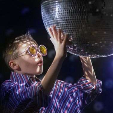 Un Nouvel An festif pour les enfants à l’Hippodrome Paris-Vincennes le 29 décembre !  - iStock 1499391487