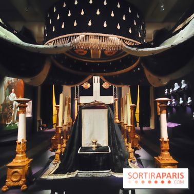 Le Dernier sacre : l'exposition immersive dans les coulisses d'un couronnement au Mobilier national