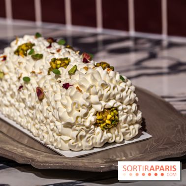 Bûche de Noël Paris-Brest pistache et tropicale de Nour Kandler - Lalla Coffee - A7C02374