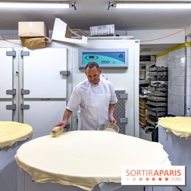 La Galette des Rois 2026 de l'Élysée, fabriquée par la Boulangerie Le Moulin de la Croix Nivert - IMG 7274