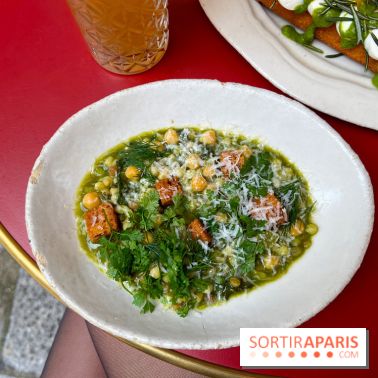 Chez Carrie - Pois chiche, fregola sarda, bouillon, pistou