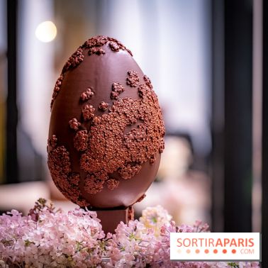 L'Oeuf de Pâques floral du George V Paris 2026 par Michael Bartocetti - les photos