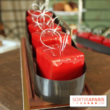 La Bûche Shangri-La Hotel 2013 by François Perret