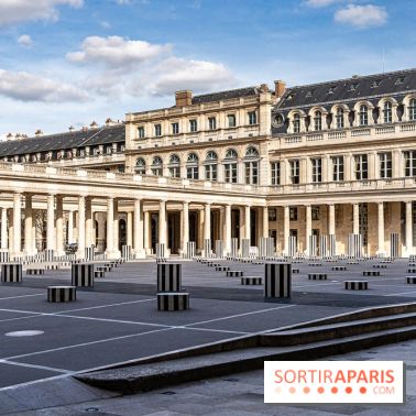visuel Paris visuel  -  palais royal - colonnes de buren