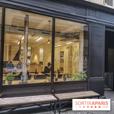 Back In Black coffee shop, les photos