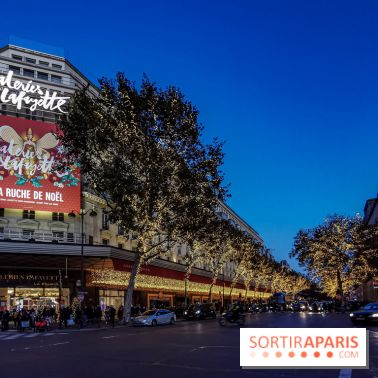 Vitrines et sapin de Noël au Galeries Lafayettes 2019 avec Virginie Efira - photos 