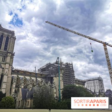 Notre Dame, démontage de l'échafaudage endommagé 