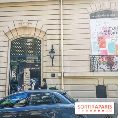 Exposition Yves Saint Laurent, les coulisses de la haute couture à Lyon, au musée Yves Saint Laurent