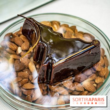 La Bûche de Noël du Ritz 2021 par François Perret