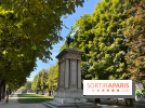 La promenade du Cours de la Reine, une ancienne promenade royale le long des quais de Seine
