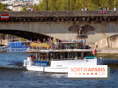 Défilé flottant sur la Seine : le Jal Yatra à Paris, les photos