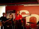 Anna Calvi en Showcase à la Fnac