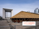 Un Pavillon en bambou géant sur le parvis de La Défense pour une exposition photo sensorielle 