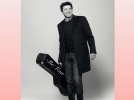 Patrick Bruel en concert acoustique au Casino de Paris en décembre 2021