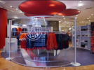 Le PSG s'installe aux Galeries Lafayette