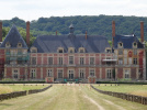 Ce château des Yvelines accueille un spectacle de drones, lampions et un grand feu d'artifice fin mai