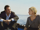 Un balcon sur la mer : thriller sentimental avec Jean Dujardin