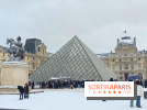 La Neige à Paris - Musée du Louvre pyramide