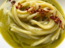 La recette des spaghetti à l'ail, huile et piment d'Uncino