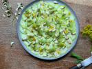 La recette de la salade de courgettes et kiwis d'Amandine Chaignot, cheffe de Pouliche