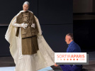 Le Musée Vivant de la Mode d'Olivier Saillard : exposition-performance à la Fondation Cartier - avis