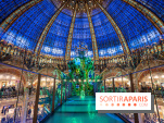 Les vitrines et sapin de Noël des Galeries Lafayette 2022