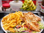 Chouchou Paris : Le temple de la grillade au feu, du kebab et de la crêpe XXL débarque à Strasbourg-Saint-Denis