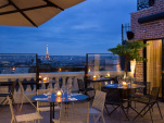 Ouverture du bar à cocktails sur le rooftop du Terrass"Hôtel