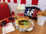 Ouverture de Five Guys à Bercy Village