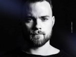 Ásgeir en concert au Bataclan de Paris en octobre 2017