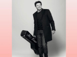 Patrick Bruel en concert acoustique au Casino de Paris en décembre 2021