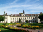 Dans le Val-d'Oise, cet ancien hôpital du 19e siècle va devenir un musée sur l'histoire de l'enfance