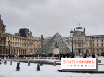 La Neige à Paris - Musée du Louvre pyramide