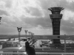 Éphéméride du 3 octobre à Paris : Chris Marker tourne à l'aéroport d'Orly les scènes de La Jetée