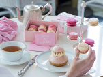 Ladurée x Patou : le tea-time couture le plus looké de la saison aux Galeries Lafayette Haussmann