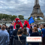 Athlètes et flambeau de Paris 2024